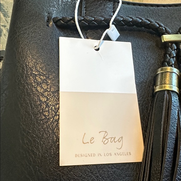 Le Bag Chic Black Tassel Satchel Purse Bag NWT - Picture 4 of 5